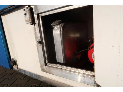 Scania R450 - Retarder - Pig transporter | Companjen Bedrijfswagens BV [31]