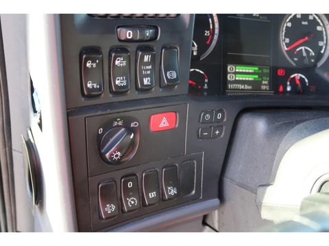 Scania R450 - Retarder - Pig transporter | Companjen Bedrijfswagens BV [64]