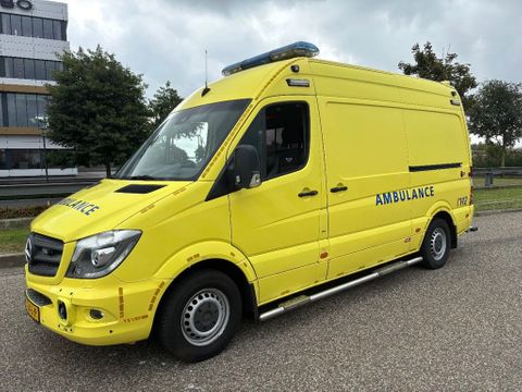 Mercedes-Benz 319CDI L2H2 Ambulance V6 Automaat Airco Cruisecontrol EURO 6 MARGE 5 x op voorraad | Van Nierop BV [2]