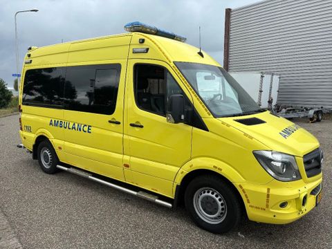 Mercedes-Benz 319CDI L2H2 Ambulance V6 Automaat Airco Cruisecontrol EURO 6 MARGE 5 x op voorraad | Van Nierop BV [3]