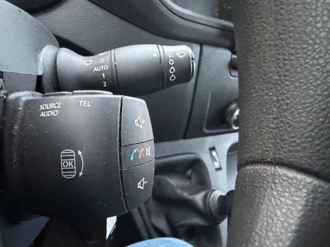 Renault 2.3DCI 165PK Bakwagen Laadklep Zijdeur Luchtvering | Van Nierop BV [14]