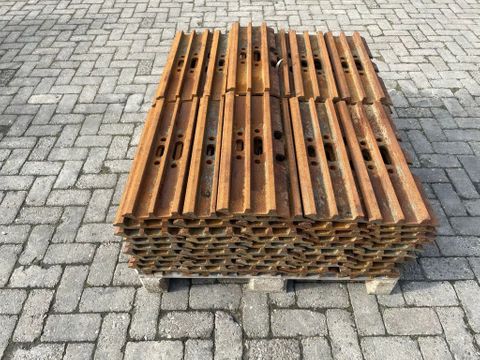 Volvo
EC 250 E | DEMO | SHOES | PLATES | 60 CM | FAHRWERK | Hulleman Trucks [2]