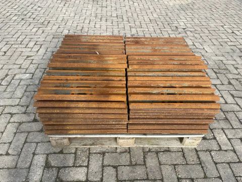 Volvo
EC 250 E | DEMO | SHOES | PLATES | 60 CM | FAHRWERK | Hulleman Trucks [8]