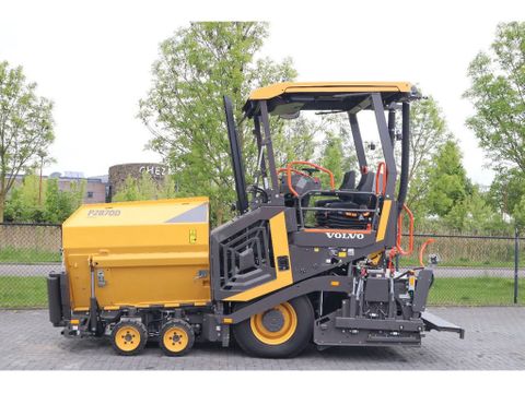Volvo
P2870 D ABG | ASPHALT PAVER | NEW / UNUSED | BOMAG BF300 | Hulleman Trucks [1]