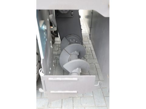 Volvo
P2870 D ABG | ASPHALT PAVER | NEW / UNUSED | BOMAG BF300 | Hulleman Trucks [13]