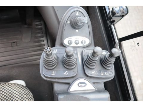 Still
RX 70-50 /600 | TRIPLEX | FORK EXT. | SIDESHIFT | Hulleman Trucks [18]