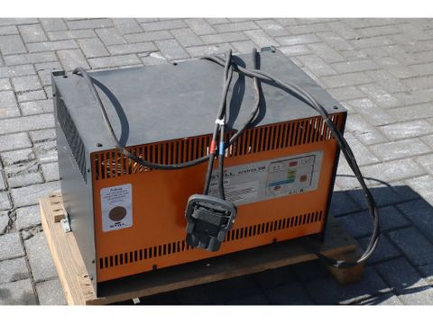 Still
GX-X | REACHTRUCK | ROTATING FORKS | 4.5 METER | TRIPLEX | Hulleman Trucks [11]