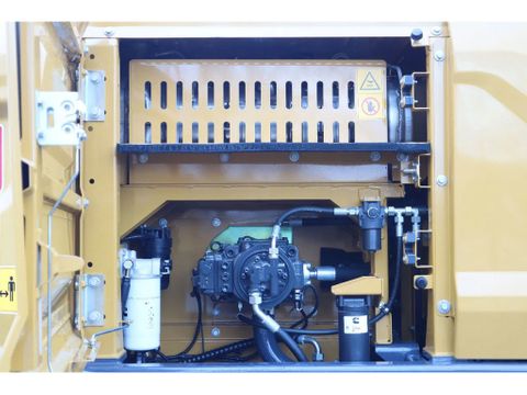 XCMG
XE260E | ROTOTILT R8 | CE | CUMMINS STAGE V | FULL OPTION | Hulleman Trucks [15]