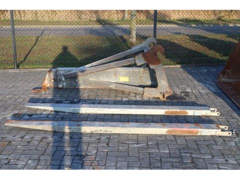 Caterpillar
938 M | 2X BUCKET | JIB | FORKS | BSS | GOOD CONDITION | Hulleman Trucks [9]