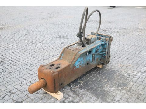 Beilite
HAMMER | S70 | 18 TO 26 TON | HYDRAULIC BREAKER | Hulleman Trucks [5]