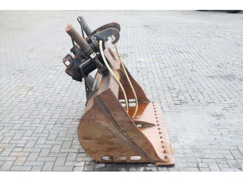Onbekend
CW30 | TILT BUCKET | TILT SCHAUFEL | KANTELBAK | Hulleman Trucks [4]