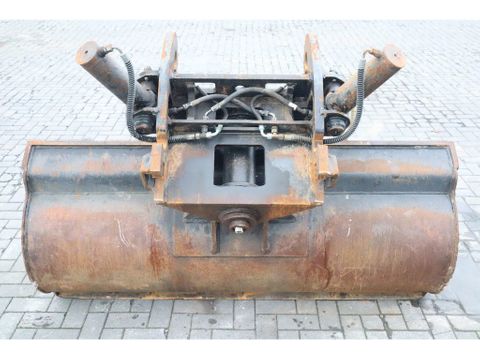 Onbekend
CW30 | TILT BUCKET | TILT SCHAUFEL | KANTELBAK | Hulleman Trucks [6]