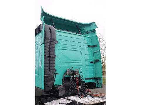 Volvo
| 4X2 | 275.000 KM | EURO 6 | Hulleman Trucks [11]