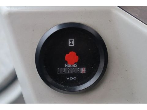 Sennebogen
821E | 821 E | SORTING GRAB | DOZERBLADE | GREAT CONDITION | Hulleman Trucks [19]