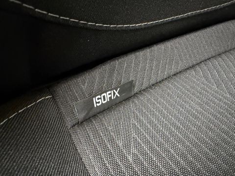 Renault 2.0DCI L2H1 Dubbelcabine Automaat Airco 150PK 37000KM | Van Nierop BV [9]