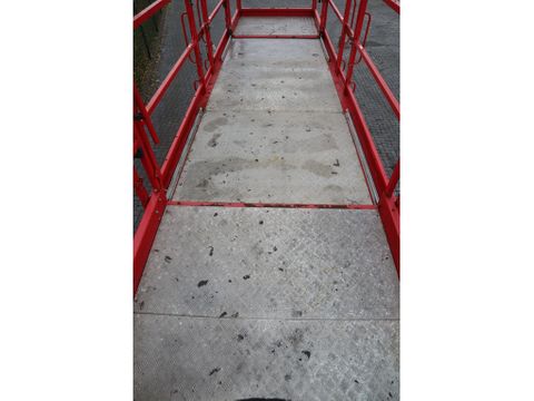 LGMG
SR1023D | 12 METER | 1.100 KG | Hulleman Trucks [11]