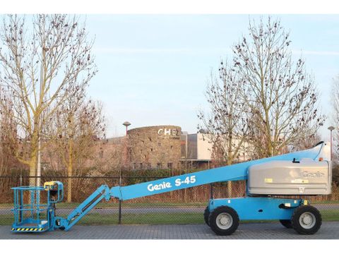 Genie
S-45 | 15.7 METER | 227 KG | GOOD CONDITION | Hulleman Trucks [1]