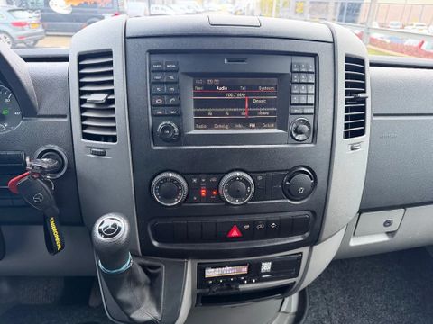 Mercedes-Benz 519CDI Bakwagen Airco Automaat Navi 1000KG Laadklep 450x210x240 | Van Nierop BV [20]