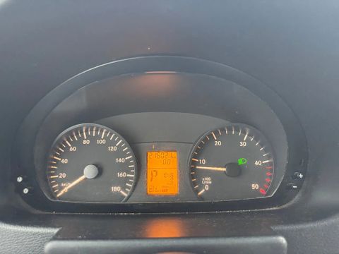 Mercedes-Benz 213CDI L2H1 Automaat Cruisecontrol Trekhaak MARGE | Van Nierop BV [15]