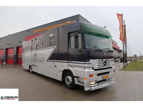 Mercedes-Benz Horse transport | Companjen Bedrijfswagens BV [1]