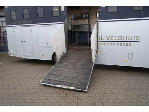 Mercedes-Benz Horse transport | Companjen Bedrijfswagens BV [25]