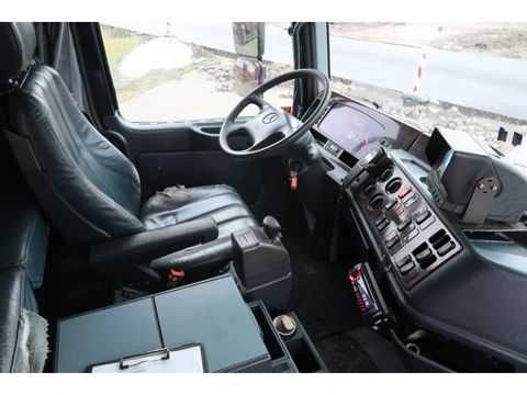 Mercedes-Benz Horse transport | Companjen Bedrijfswagens BV [31]