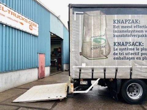 DAF 4x2 WITH CURTAINSIDE BOX & LOADING PLATFORM (EURO 5 / AS-TRONIC / AIRCONDITIONING / ETC) | Engel Trucks B.V. [7]