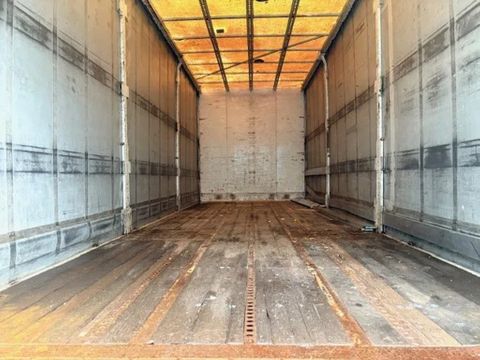 DAF 4x2 WITH CURTAINSIDE BOX & LOADING PLATFORM (EURO 5 / AS-TRONIC / AIRCONDITIONING / ETC) | Engel Trucks B.V. [8]