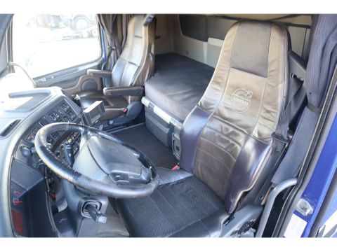 Volvo
| TRACTOR & TIPPER | RETARDER | BIG AXLES | EURO 5 | Hulleman Trucks [15]