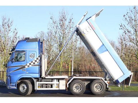 Volvo
| TRACTOR & TIPPER | RETARDER | BIG AXLES | EURO 5 | Hulleman Trucks [9]