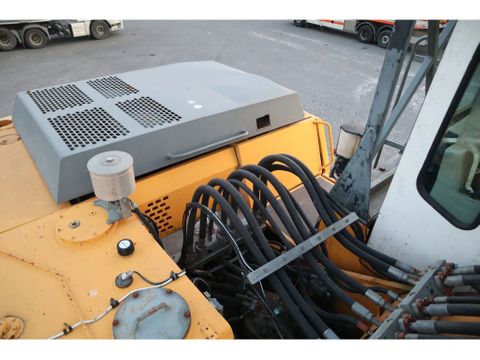 Liebherr
A944 B HD | LOG GRAPPLE | HOLZGREIFER | TIMBER | Hulleman Trucks [11]