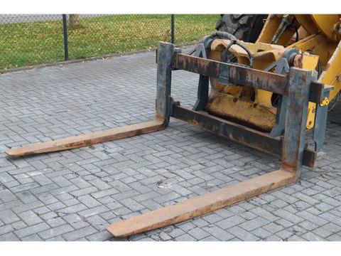 Caterpillar
938 M | 2X BUCKET | JIB | FORKS | BSS | GOOD CONDITION | Hulleman Trucks [9]