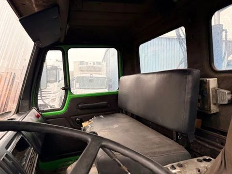 Mercedes-Benz C 4x2 KIPPER WITH CRANE (6-CILINDER ENGINE / MANUAL GEARBOX / FULL STEEL SUSPENSION) | Engel Trucks B.V. [13]