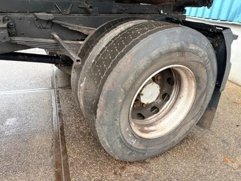 Mercedes-Benz C 4x2 KIPPER WITH CRANE (6-CILINDER ENGINE / MANUAL GEARBOX / FULL STEEL SUSPENSION) | Engel Trucks B.V. [9]