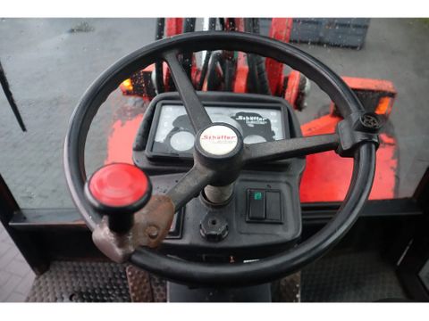 Schäffer
8082 | FORKS | BUCKET | EXTRA FUNCTION | Hulleman Trucks [18]