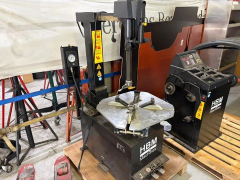 Onbekend BANDEN DE/ MONTAGE EN BALANCEER MACHINE NIEUW NOOIT GEBRUIKT | Van Nierop BV [2]