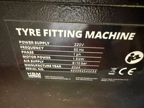 Onbekend BANDEN DE/ MONTAGE EN BALANCEER MACHINE NIEUW NOOIT GEBRUIKT | Van Nierop BV [6]