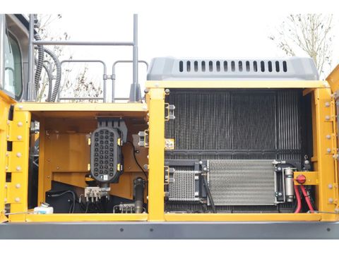 XCMG
XE380E | CE | HAMMER SHEAR | CUMMINS STAGE V | WARRANTY | Hulleman Trucks [13]