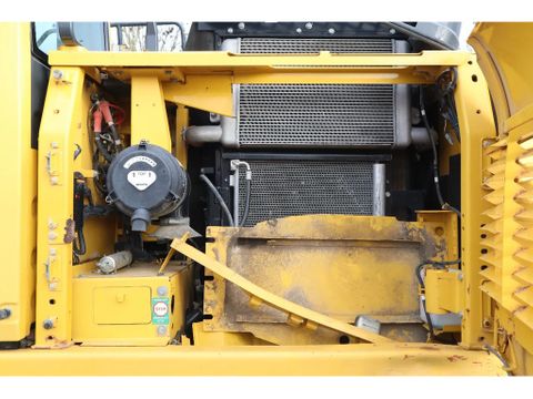 Komatsu
PC170 LC-11 | LIGHT DAMAGE | WORKING CONDITION | Hulleman Trucks [14]