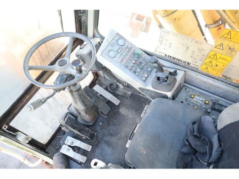 Liebherr
A316 | BUCKET | ELEVATING CABIN | OUTRIGGERS | Hulleman Trucks [17]