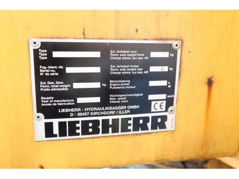 Liebherr
A316 | BUCKET | ELEVATING CABIN | OUTRIGGERS | Hulleman Trucks [19]