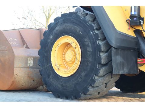 Volvo
L250H | L 250 H | BSS | CDC | BUCKET | WEIGHT SYSTEM | Hulleman Trucks [9]