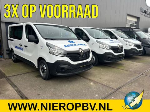 Renault 1.6DCI L1H1 Ambulance UNUSED NIEUW Airco Cruisecontrol 3X Op Voorraad nieuw en on gebruikt | Van Nierop BV [1]