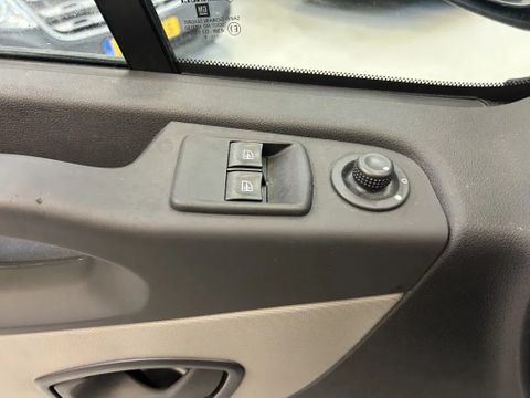 Renault 1.6DCI L1H1 Ambulance UNUSED NIEUW Airco Cruisecontrol 3X Op Voorraad nieuw en on gebruikt | Van Nierop BV [25]