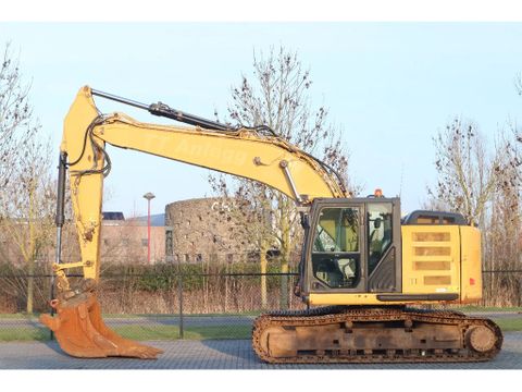 Caterpillar
320EL RR | 320 EL RR | BUCKET | QUICK COUPLER | Hulleman Trucks [1]