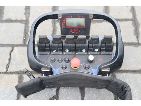 Mercedes-Benz
4X2 | EURO 6 | 180.000 KM | FASSI 65-2 | Hulleman Trucks [12]