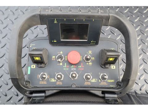 Almac
MULTILOADER ML 3.0 BL ELC | HOEFLON TC1 | 3 TON | TRACKED CARRIER | Hulleman Trucks [17]