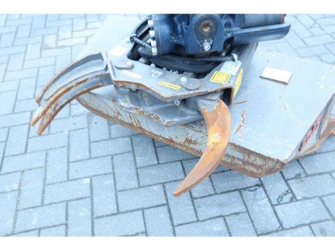 Volvo
EW60E | 117 HOURS | ROTOTILT + GRIPPER | BUCKET | 30 KM/H | Hulleman Trucks [12]