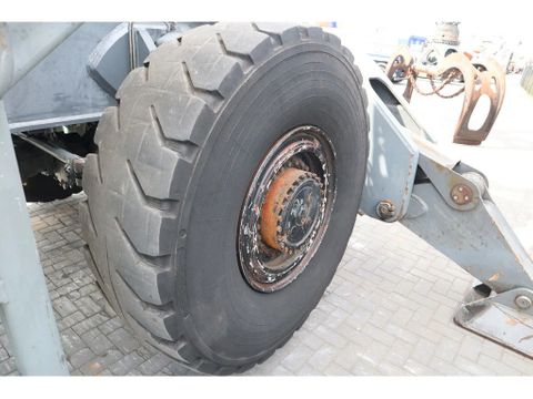 Liebherr
A944 C HD | LOG GRAPPLE | HOLZGREIFER | TIMBER | Hulleman Trucks [13]