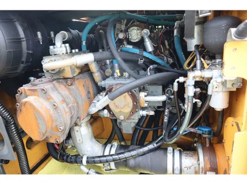 Liebherr
A944 C HD | LOG GRAPPLE | HOLZGREIFER | TIMBER | Hulleman Trucks [14]